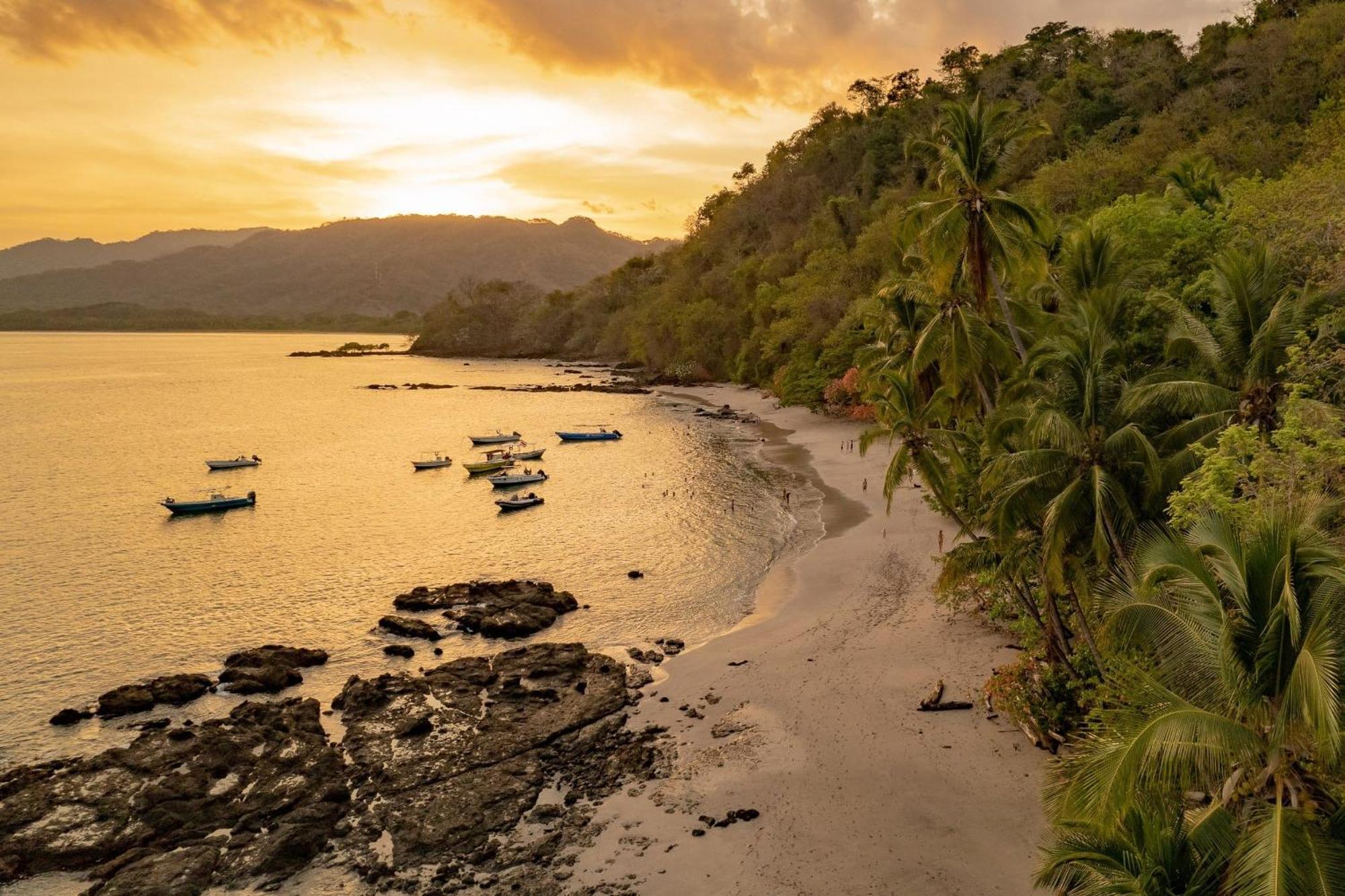 Los Vivos Beachfront Experience Pochote エクステリア 写真