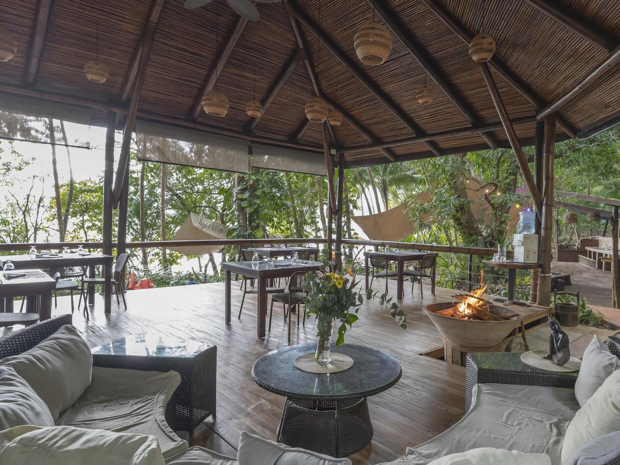 Los Vivos Beachfront Experience Pochote エクステリア 写真